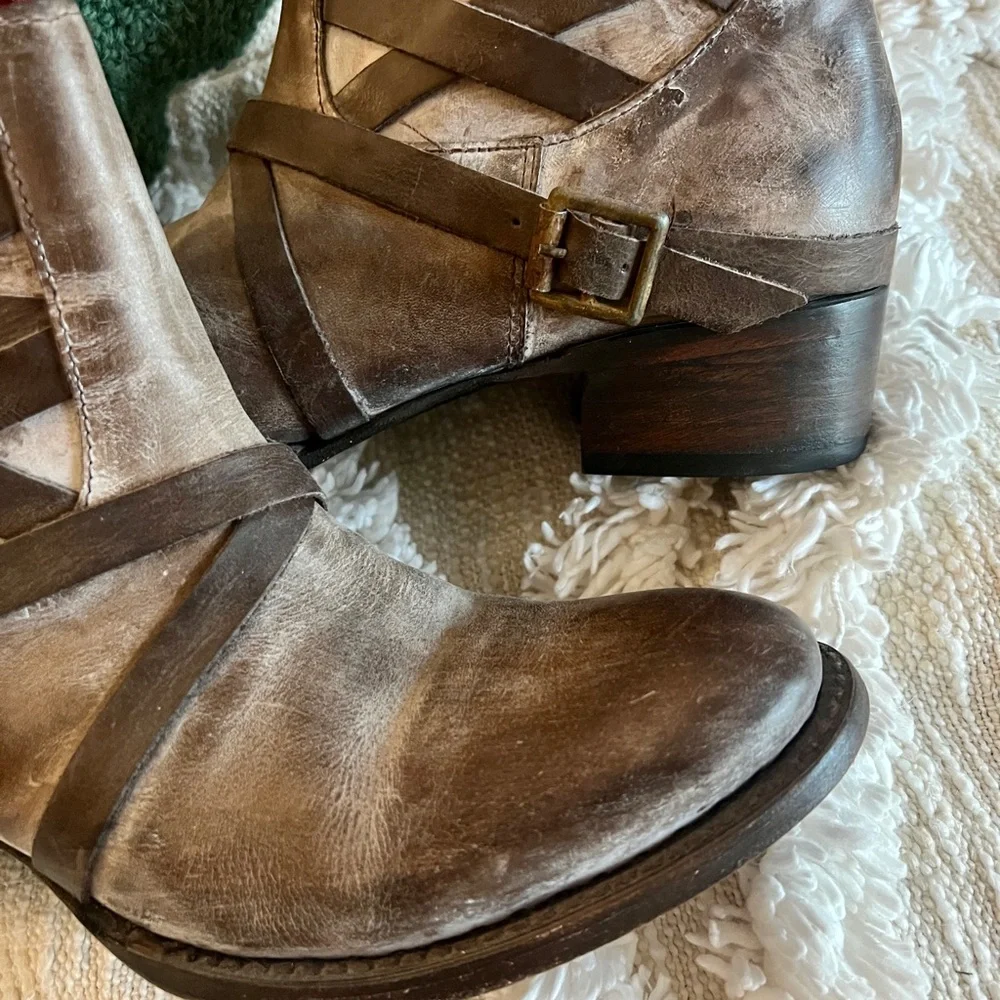 Freebird by Steven Taupe Brown Tan Strappy Leather Sammi Booties 9 - Picture 14 of 16